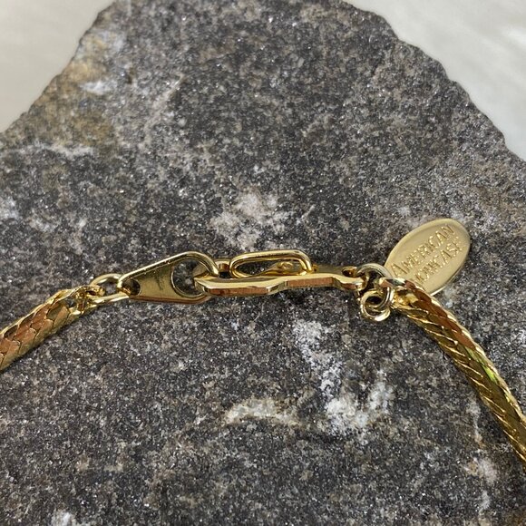 American Showcase Gold Tone Chain Bracelet 7" - Picture 3 of 4